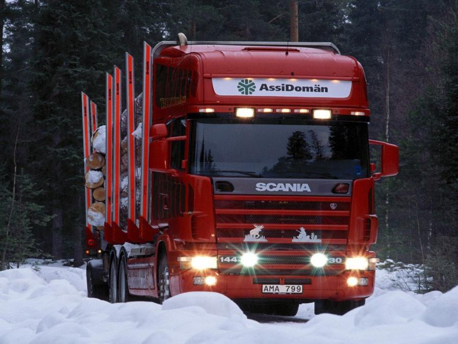  Scania R144G 530 6x4 Timber Truck 1995 года  (фото 1 из 3)
